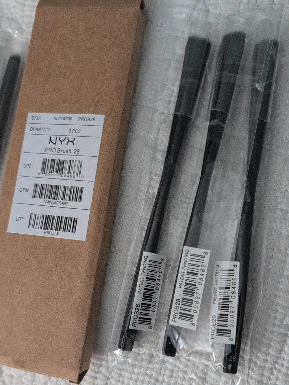 New In Box NYX Black Makeup Brushes Lot- 14 Brushes